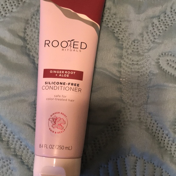 Rooted rituals hair care package including conditioner and scalp scrub. New - Picture 5 of 5